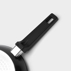 Сковорода Magistro Flame, d=22 см, h=4.5 см, ручка soft-touch, антипригарное покрытие, индукция, кованый алюминий, чёрная - Фото 5