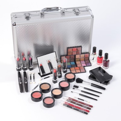 Набор профессиональной косметики Miss Young №11