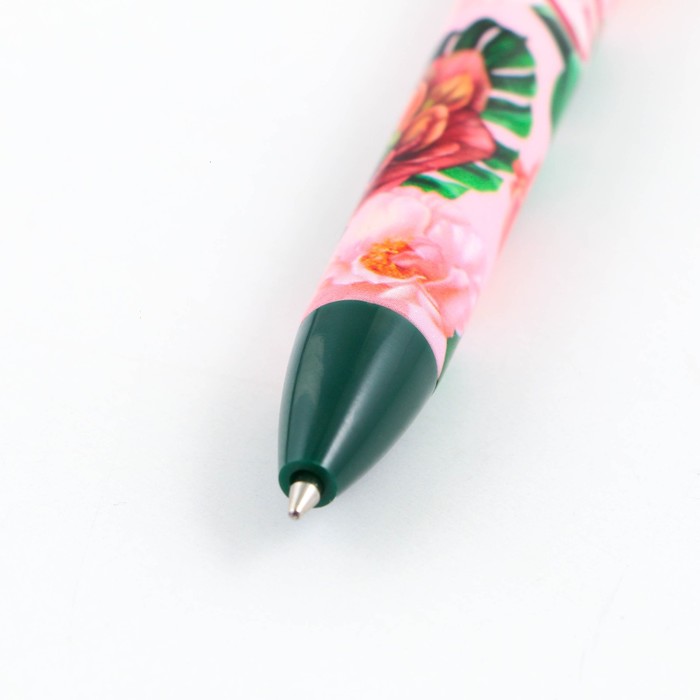 Ручка шариковая автоматическая матовая «С 8 марта!», 0.7 мм . - фото 1907704451