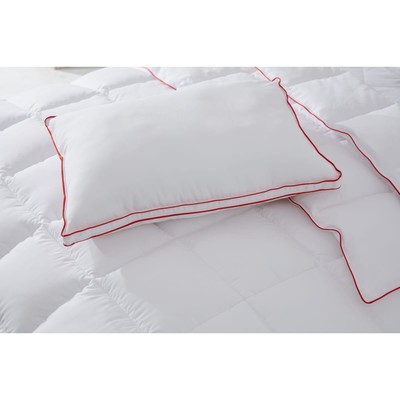 Подушка, размер 50х70 см, цвет белый