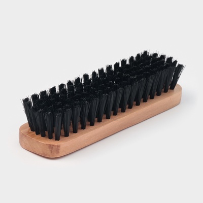 Щётка для одежды и обуви деревянная LaDо́m, 18.5×5×4 см, 200 пучков, искусственный ворс