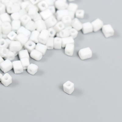 Бисер кубический стекло 4×4 мм «Белоснежный», набор 20 г