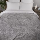 Плед флисовый «Акварельные сердечки», размер 150х200 см, цвет серый - Фото 2