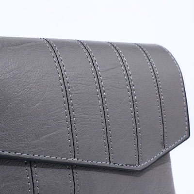 Сумка женская на магните, цвет серый