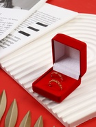 Футляр бархатный под 2 кольца «Традиции», 5×4.5×3 см, цвет красный - Фото 6