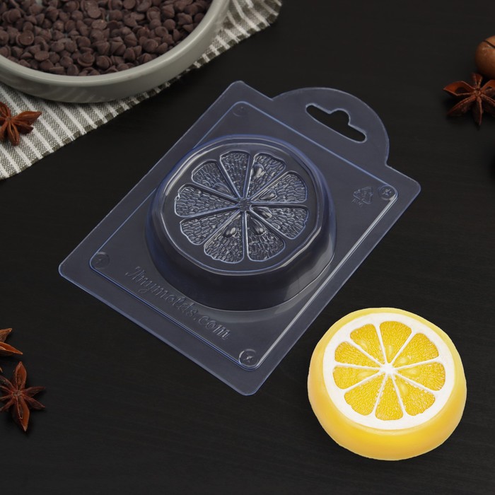 Форма для шоколада и конфет пластиковая «Долька лимона», 4×4×1 см, цвет прозрачный - Фото 1