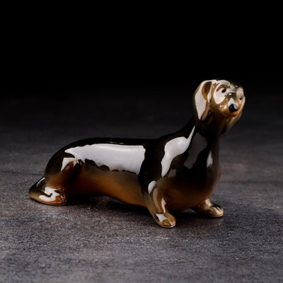 Фигурка фарфор «Такса», ручная работа