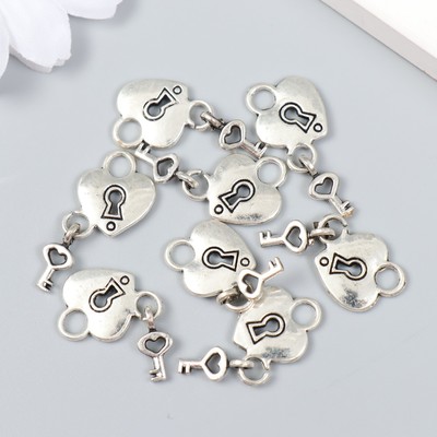 Металлический элемент, декоративная подвеска «Арт Узор. Сердечко-замок с ключиком», 2.5×1.3 см