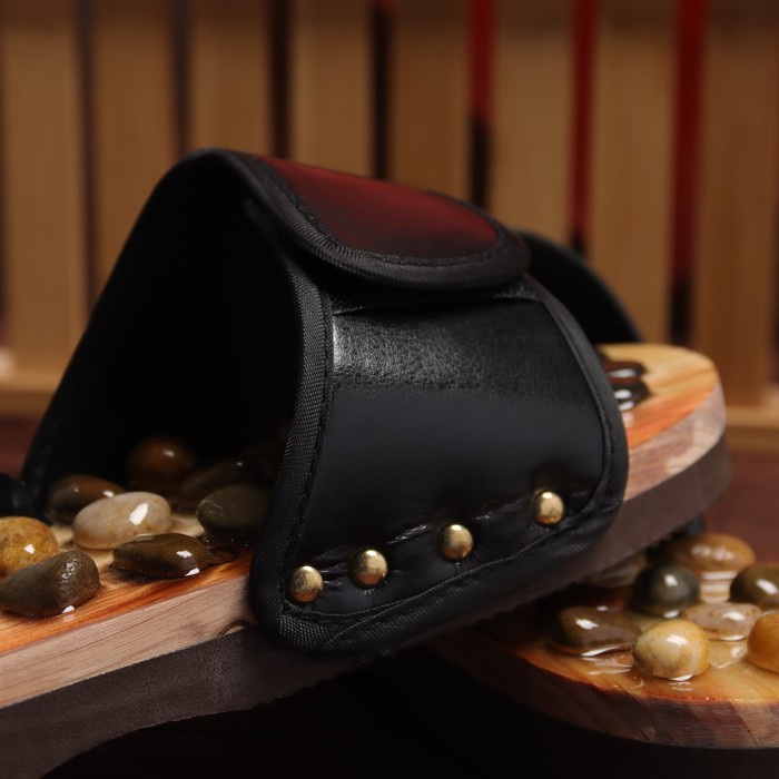 Тапочки нефритовые кожзам 42-44 35156