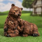 Садовая фигура "Медведица с двумя медвежатами" 25х27х22см - Фото 1