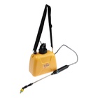 Опрыскиватель аккумуляторный ТУНДРА, 4 В, 2.4 Ач, 5 л, 0.8 л/мин, 1 насадка, Type-C - Фото 1