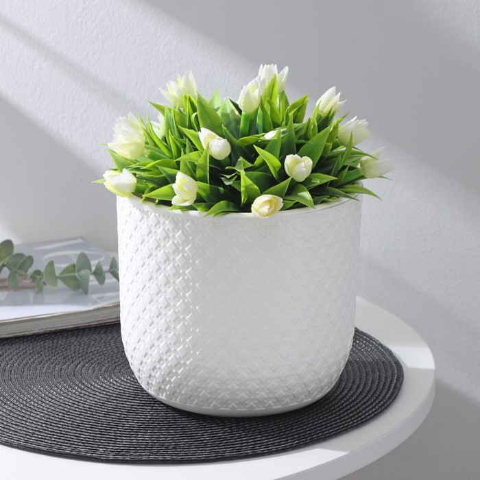 Кашпо для цветов со вставкой «Клевер», 3.2 л, d=17.5 см, h=16 см, белое - Фото 1