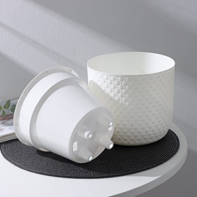 Кашпо для цветов со вставкой «Клевер», 3,2 л, d=17,5 см, h=16 см, белое