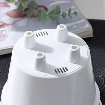 Кашпо для цветов со вставкой «Клевер», 3,2 л, d=17,5 см, h=16 см, белое