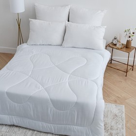 Одеяло одноигол 140х205см, файбер 400г/м, микрофибра белая 80г/м, 100% полиэстер