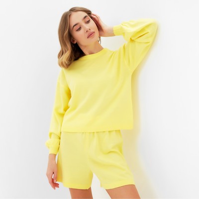 Костюм женский (джемпер, шорты) MINAKU: Casual Collection, цвет лимон, размер 48