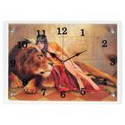 Часы настенные, серия: Животный мир, "Царица со львом", 25х35 см - фото 9909337