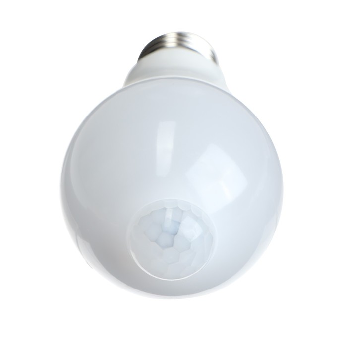 Светодиодная лампа Uniel, LED-A60-12W, 12 Вт, 4000 K, E27,PLS10WH, датчик освещенности, движ - фото 1907728179
