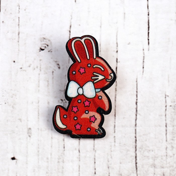 Деревянный значок «Заяц» - Фото 1