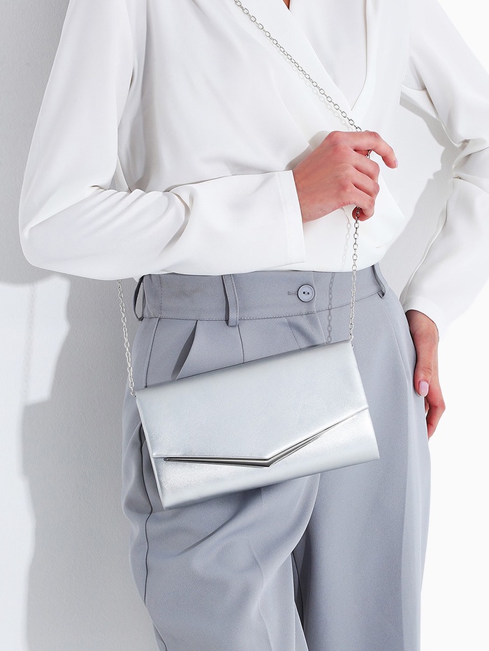 Сумка-клатч женская вечерняя на магните, с длинной цепочкой, серебристая