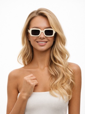 {{photo.Alt || photo.Description || 'Очки солнцезащитные женские «OneSun. Прямоугольные», uv 400, линза 3×4.5 см, бежевый, чёрный'}}