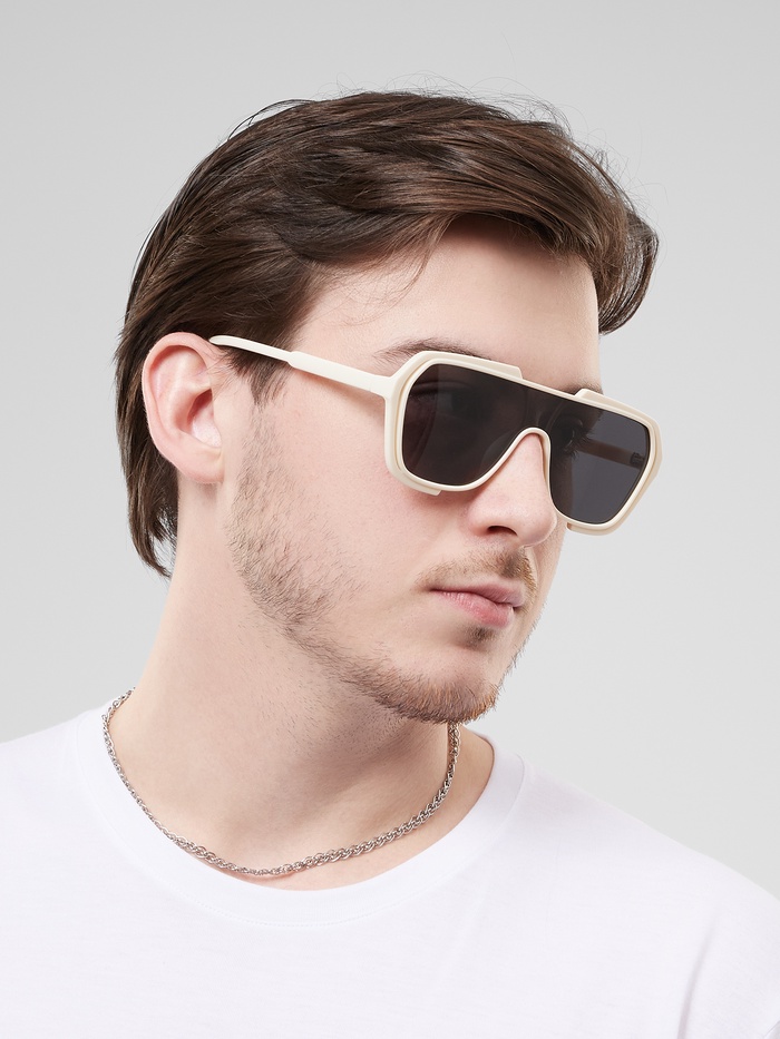 Очки солнцезащитные «OneSun. Маска», uv 400, линза 4.5×5.8 см, белый, чёрный - Фото 1