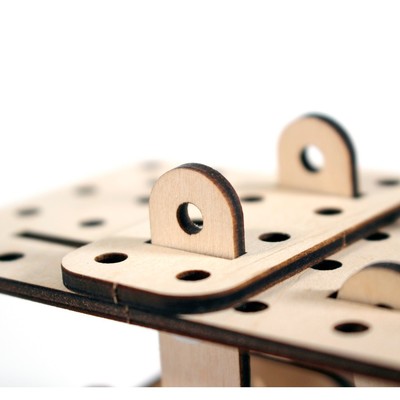 Развивающая игра «Деревянный конструктор. Машина»