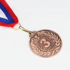 Медаль призовая 004, d= 5 см. 3 место. Цвет бронза. С лентой - Фото 3