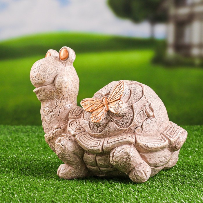 Садовая фигура "Черепаха с бабочкой" слоновая кость, 24х19х18см - фото 1907737882
