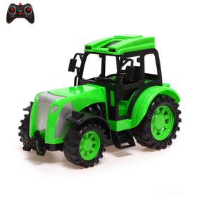 УЦЕНКА Трактор радиоуправляемый «Фермер», работает от батареек, цвет МИКС 9794717