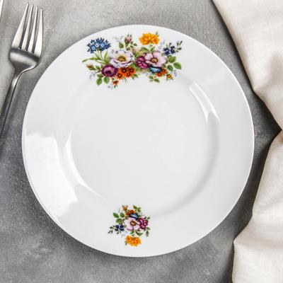 Тарелка фарфоровая «Букет цветов», d=20 см, белая