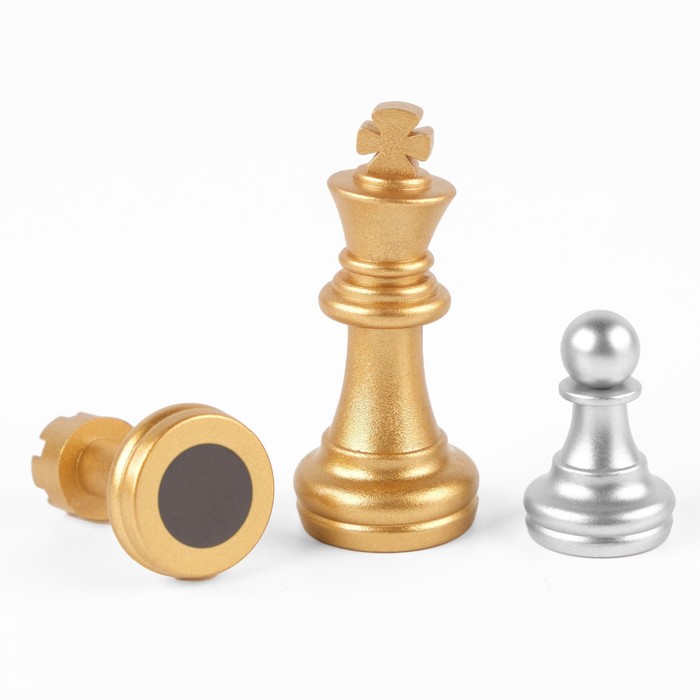 Шахматы магнитные "Классика", доска 28.5 х 28.5 см - фото 1907749407