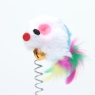 Дразнилка "Мышь на присоске", искусственный мех с цветными перьями,24 см, мышь синяя/белая - фото 6972964