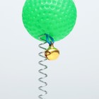 Дразнилка "Рифлёный шар с перьями на присоске", шар 3,8 см, зелёный - фото 6972974