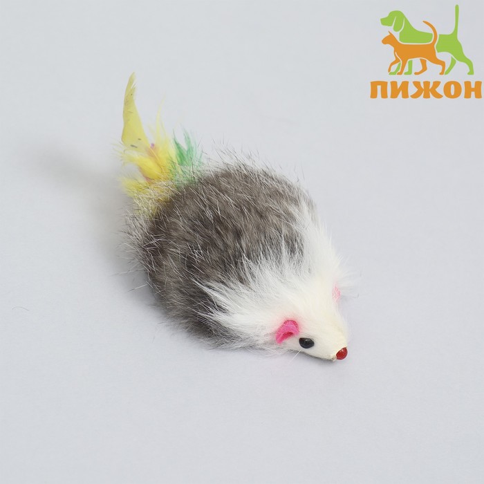 Мышь из натурального меха с хвостом из перьев, 5 см - Фото 1