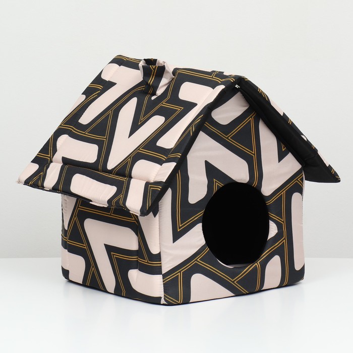 

Домик для животных большой, 37 х 35 х 45 см, микс расцветок