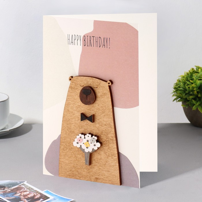 Открытка с деревянным элементом 