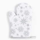 Кухонный набор «Доляна. Снежинки»: прихватка 17×17 см, варежка 26×16 см, фартук 70×80 см, серебристый - Фото 8