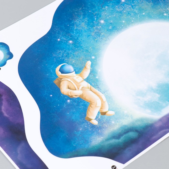 Наклейка пластик интерьерная цветная "Космонавт и Луна" 30х45 см - фото 1907757403