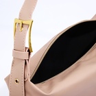 Сумка женская багет на молнии, 32×14×22 см, бежевая - Фото 3