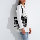 Сумка женская на магните, цвет чёрный - фото 22352664