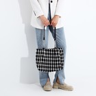 Сумка женская на магните, цвет чёрный - фото 22352665