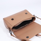 Сумка женская мессенджер на магнитах, 24×10×15 см, бежевая - Фото 9