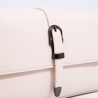 Сумка женская мессенджер на магнитах, 24×10×15 см, белая - Фото 6