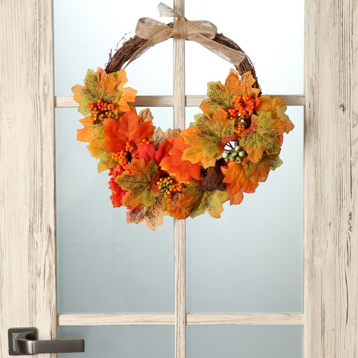 Венок на дверь интерьерный "Осенние листья" 45х3,5х37 см - Фото 1