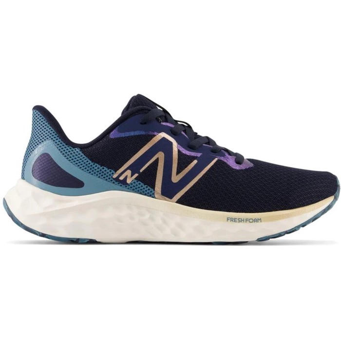 Кроссовки женские New Balance Arishi, размер 35 RUS