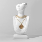 Бюст для украшений QF, 9.5×4.5×20.5, отверстие в ухе, белый - Фото 3