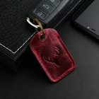 Брелок кожаный для ключа, метка, прямоугольный, натуральная кожа, бордовый, олень - Фото 2