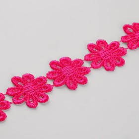 

Кружево гипюровое, 25 мм × 13 ± 0,5 м, цвет неоново-розовый