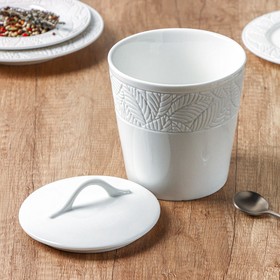 

УЦЕНКА Банка фарфоровая для сыпучих продуктов с крышкой Magistro Сrotone, 600 мл, 12,2×15,4 см, цвет белый